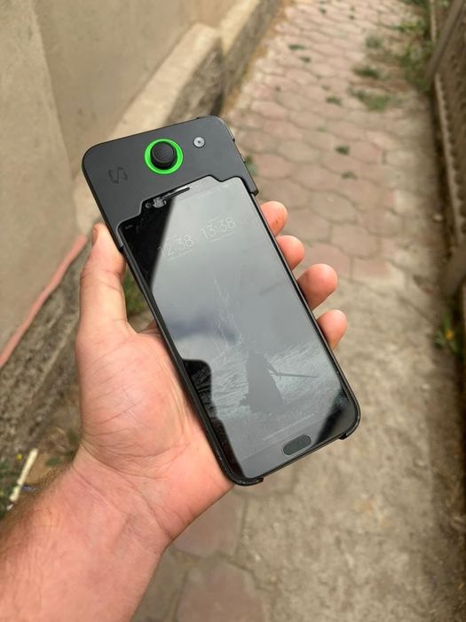 Xiaomi black shark 128гб