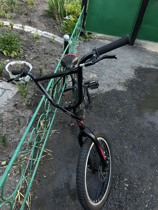 Продам велосипед BMX