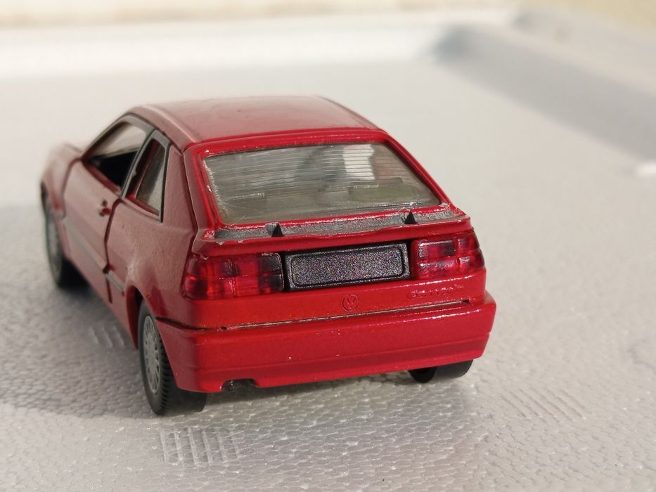 Machetă auto rară VW Corrado G60 la scara 1/43, fabricată de Schabak
