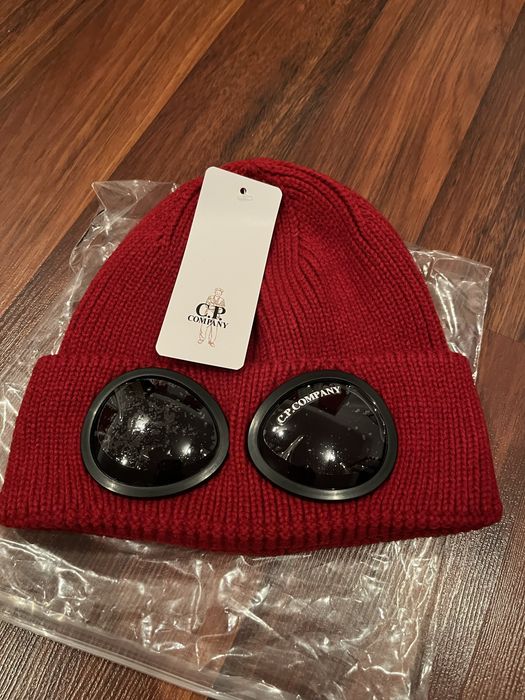 caciula cp company ultras