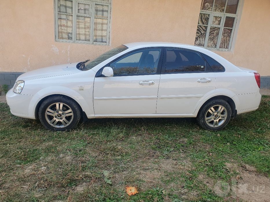 LACETTTI 1.8 2013