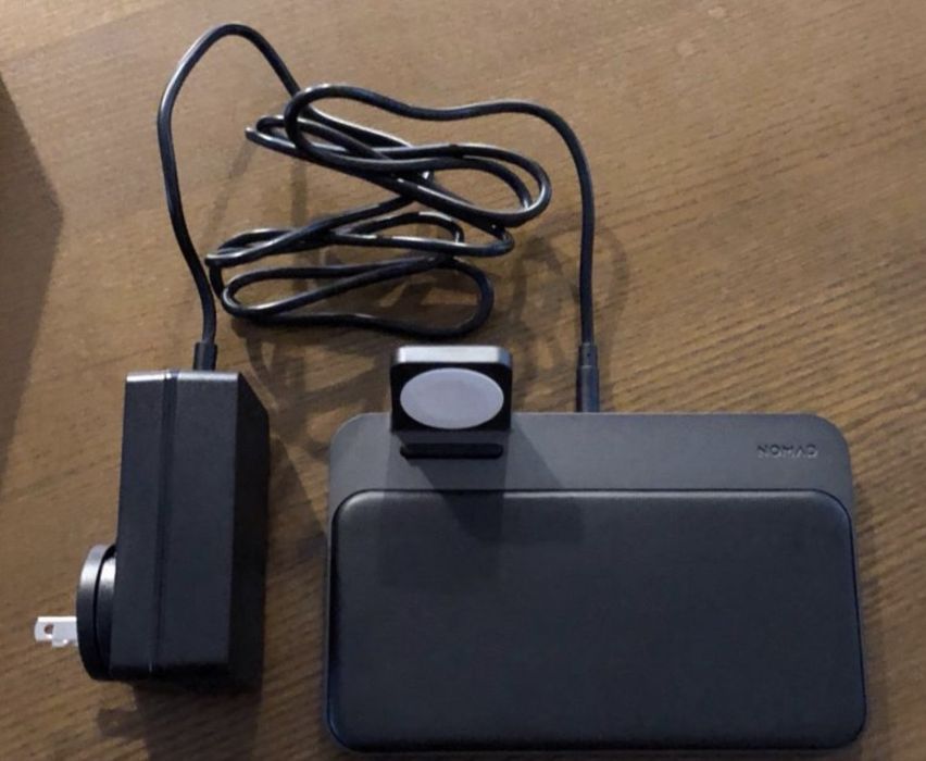 Incarcator Wireless 3in1 Nomad Base Station Apple Watch Edition