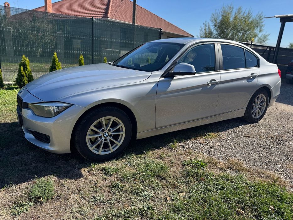 BMW Seria 3 2013 — imagine 1