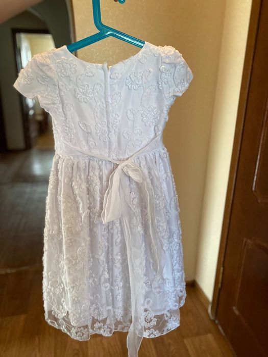 Продам красивые платья