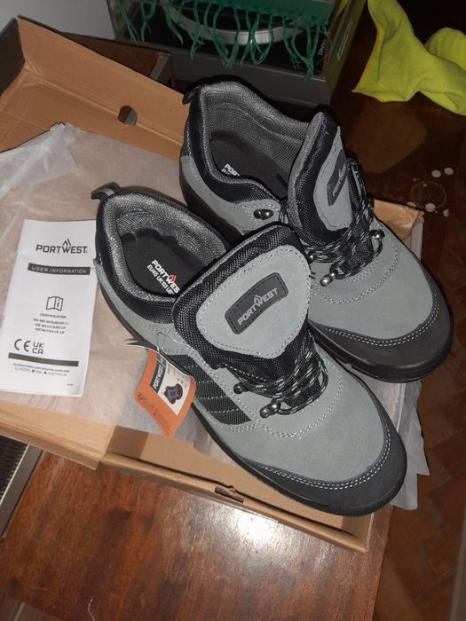 bocanci de lucru Portwest