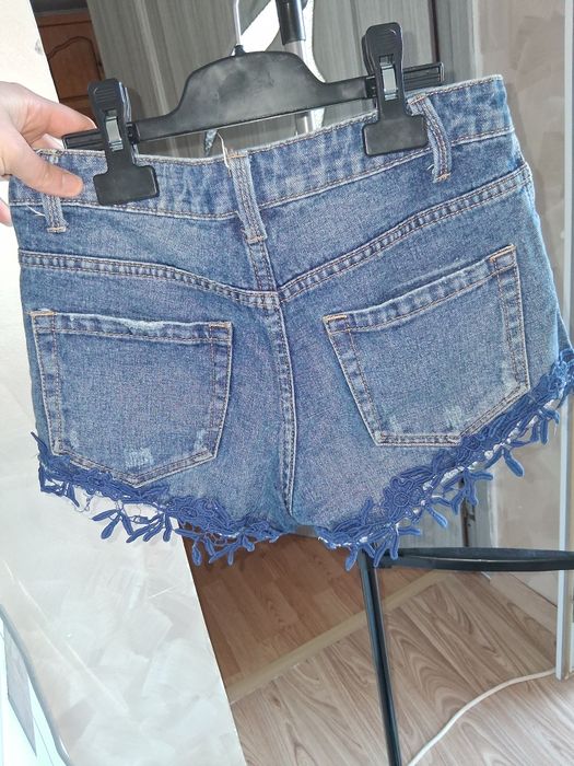 Blugi dama marimea 32