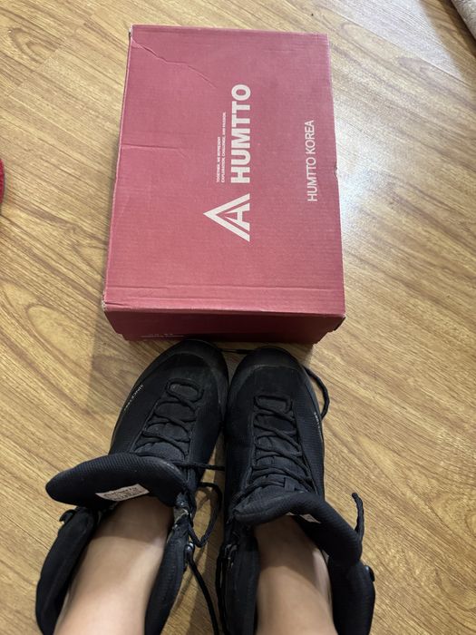 Обувь горные ботинки Humtto