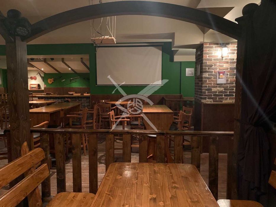 Продава се Заведение в София, Център - 836 кв.м за 1173 €/кв.м - Снимка #1