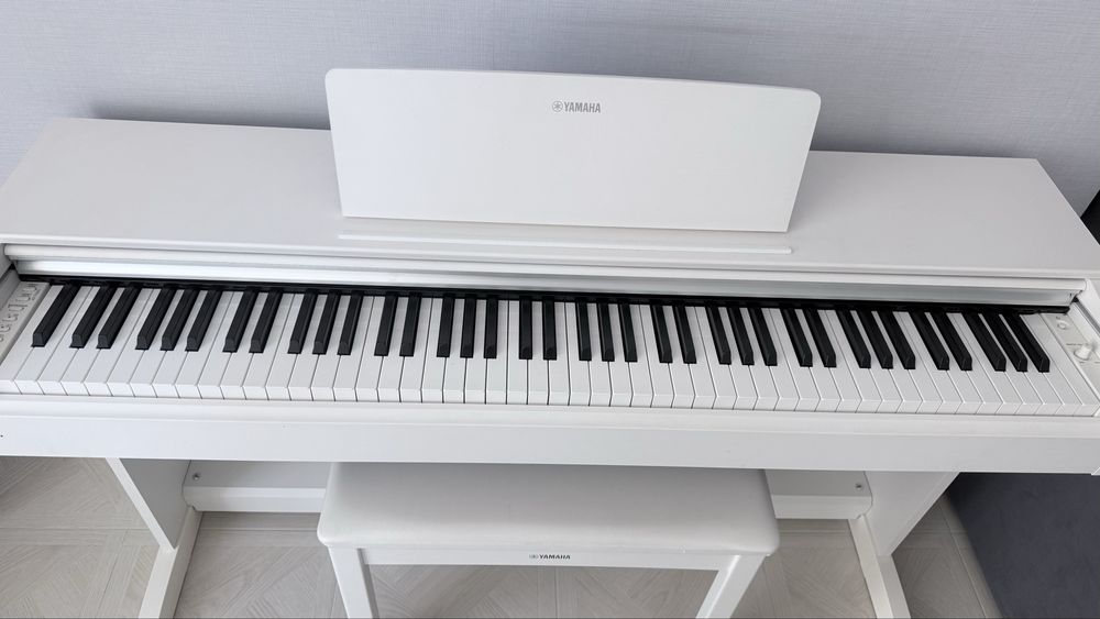 Пианино Yamaha YDP-143WH