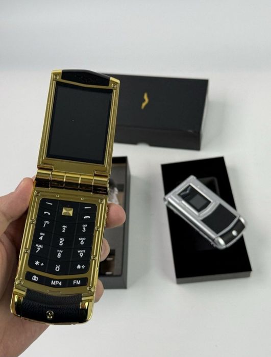 Vertu Ayxta Classik 2 SIM | Signature Yengi Dostavka bor | IPHONE