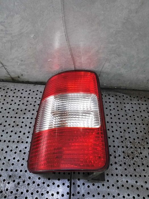 Stop tripla lampa stanga vw caddy 3 2k 2c 2k0945257a 4vex13n005ab