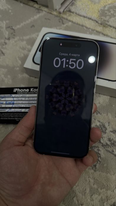 Продам Айфон 14pro