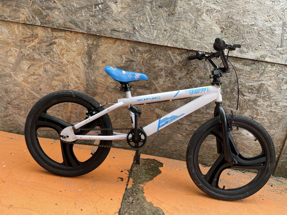 Bicicleta bmx gravity roti 20”