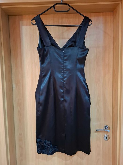 Rochita ocazie noua, neagra