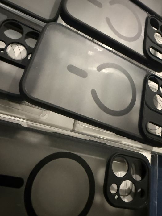 iPhone 17,17Pro/Max,13,14,15,16,16Pro/Max черен Magsafe Мат