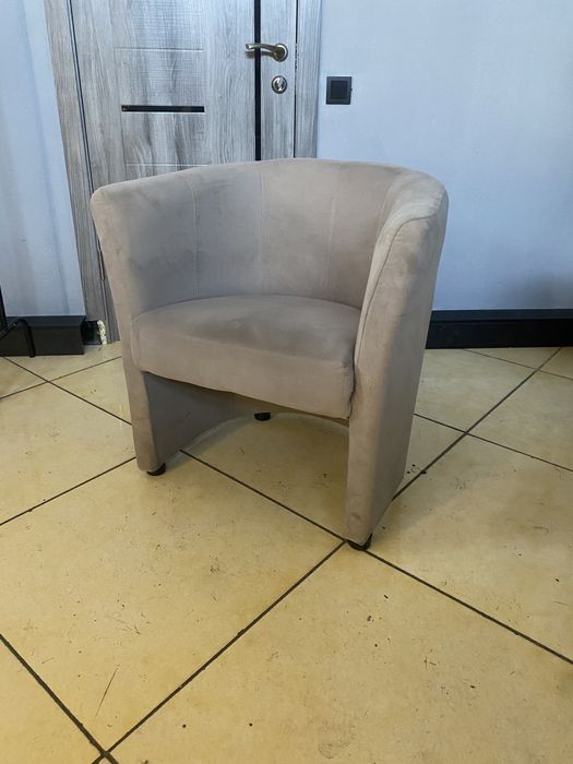 Кресла  мягкие стулья