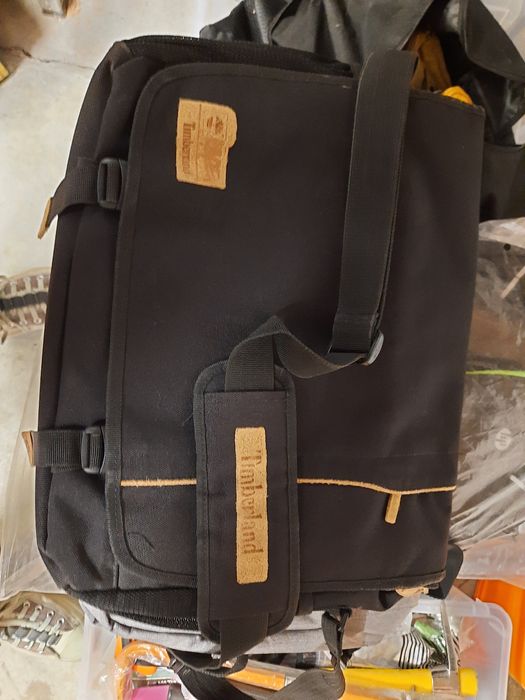 Чанта за лаптоп .