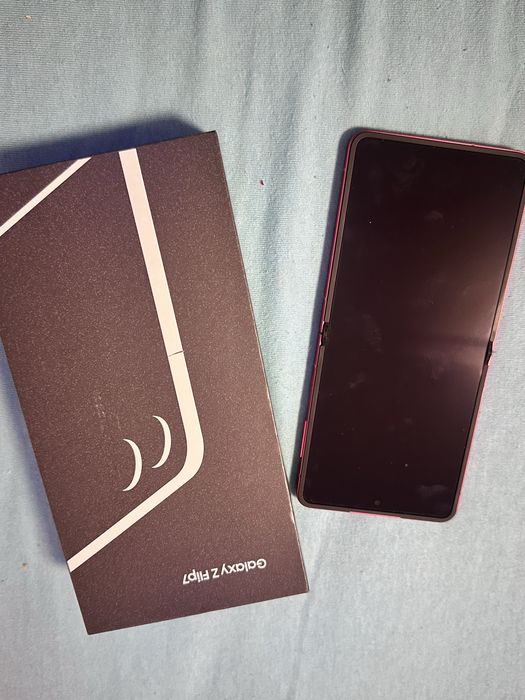 Samsung Galaxy Z Flip 7