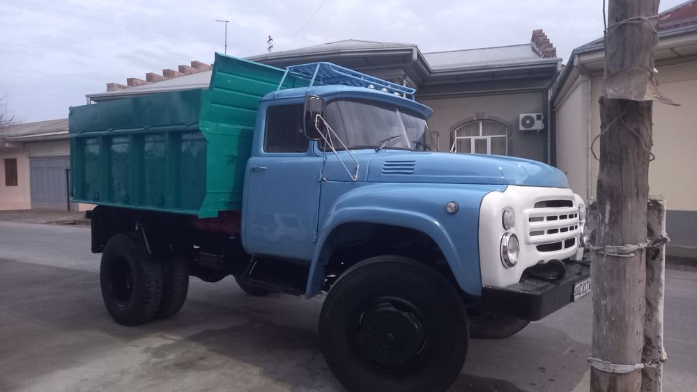 Zil samasval 4502 sotiladi