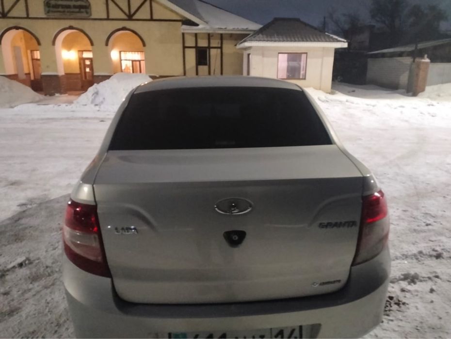 Срочно продам машину