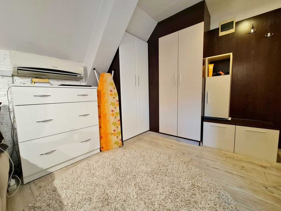 Дава се под наем Едностаен апартамент в Пловдив, Младежки Хълм - 48 кв.м за 250 € - Снимка #2