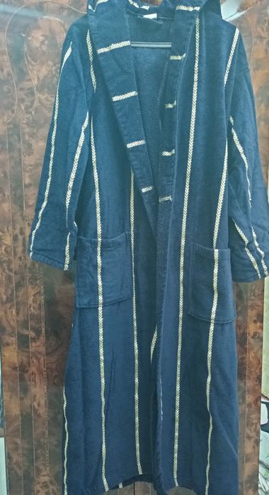 Erkaklar uchun banniy xalat