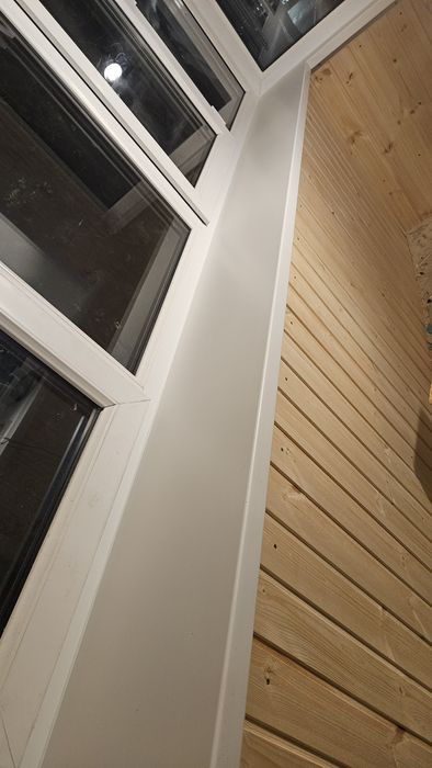 Установка балконов дерево, пластик.