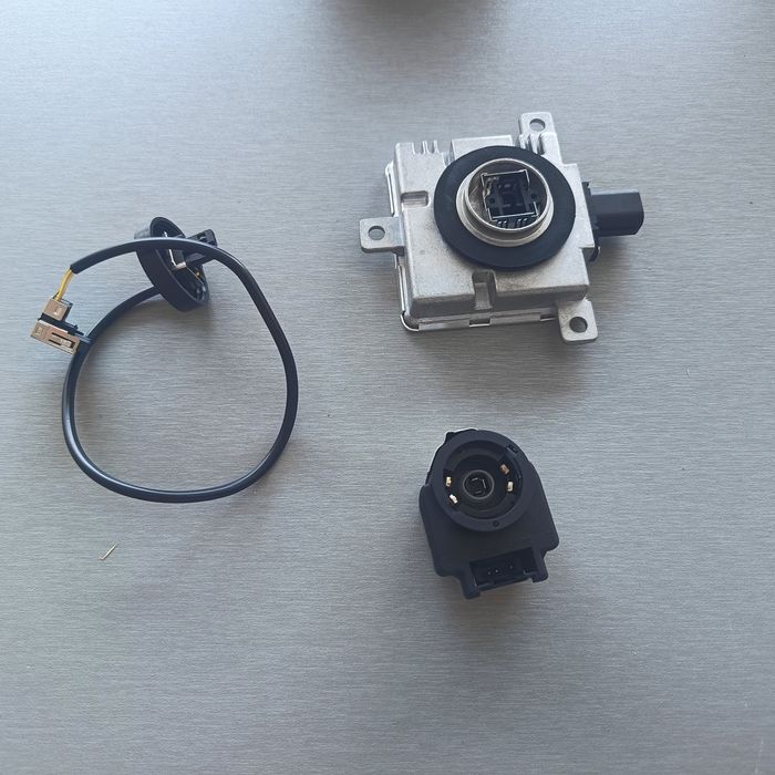 Баласт за фар  MAZDA 3, 6, CX-5, Outlander , CR-V , Civic , W3T21571
