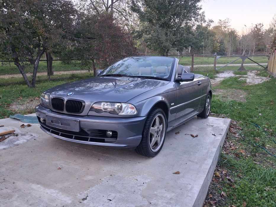 Dezmembrez bmw e46 cabrio