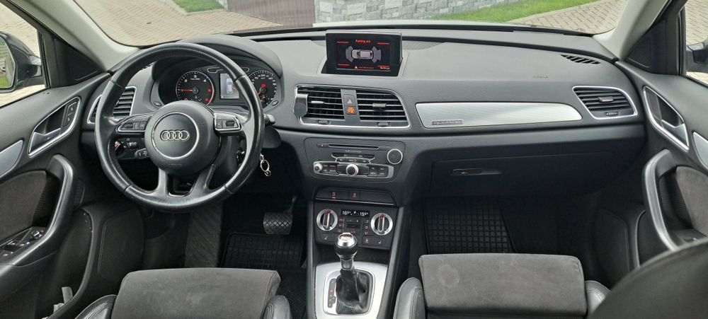 Audi Q3 S line 2.0 Tdi Automat 177 cp