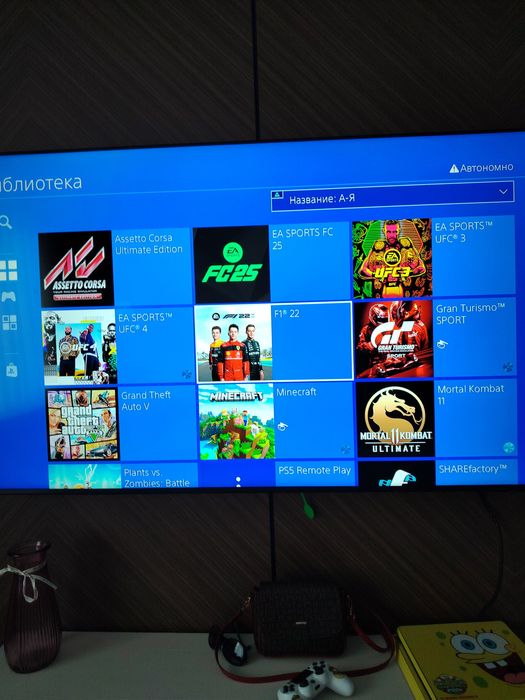 Продам PlayStation 4 Slim 1 ТБ + 3 игры