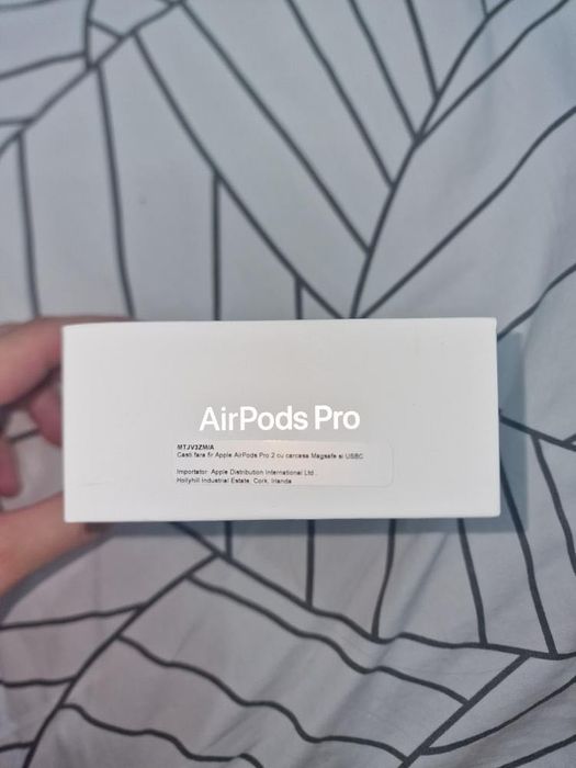 Слушалки AirPods Pro 2nd generation с гаранция, чисто нови неотворени