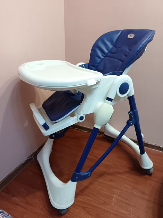 Стул для кормления детский