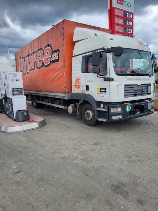 TRANSPORT MARFA mobila moloz paleti debarasare mobila veche