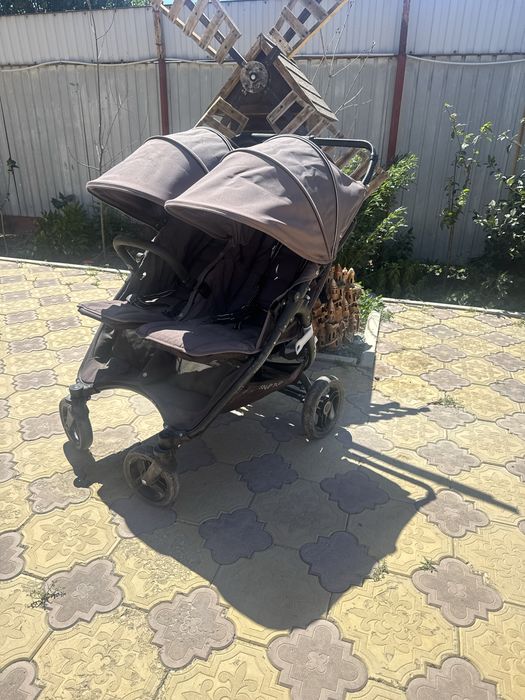 Коляска для двойни valco baby