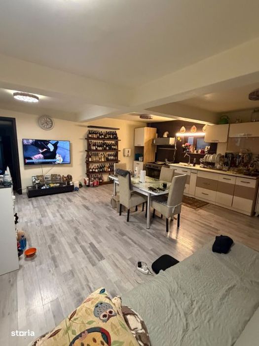 Casa de vanzare Batesti 200 000 euro