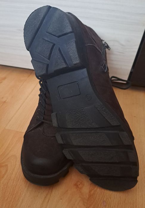 Дамски боти  набук