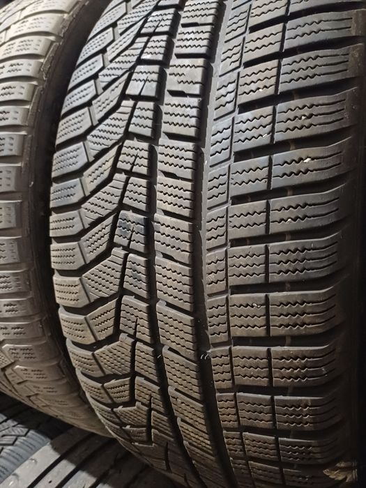 Anvelope de iarna hankook r21