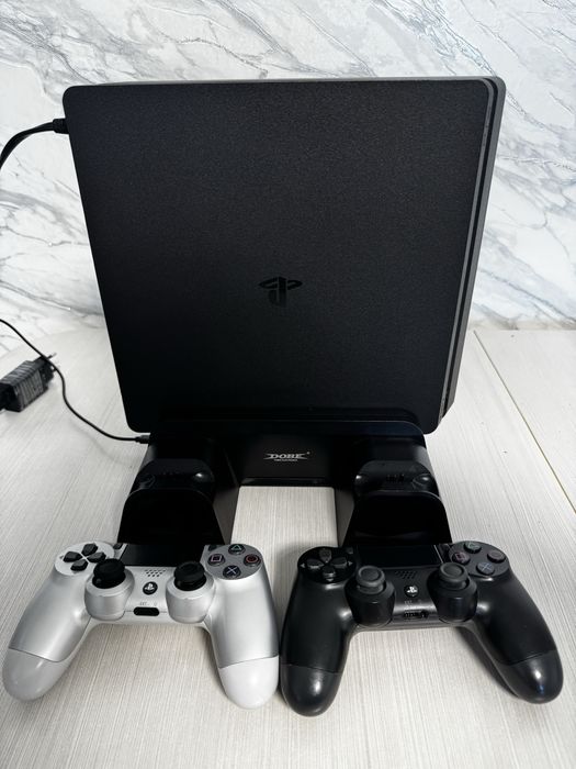 Sony Playstation 4 slim 1 Tb