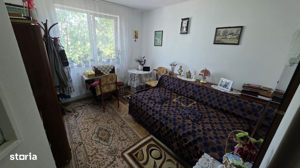 Vand ap cu 2 camere zona Scoala 5