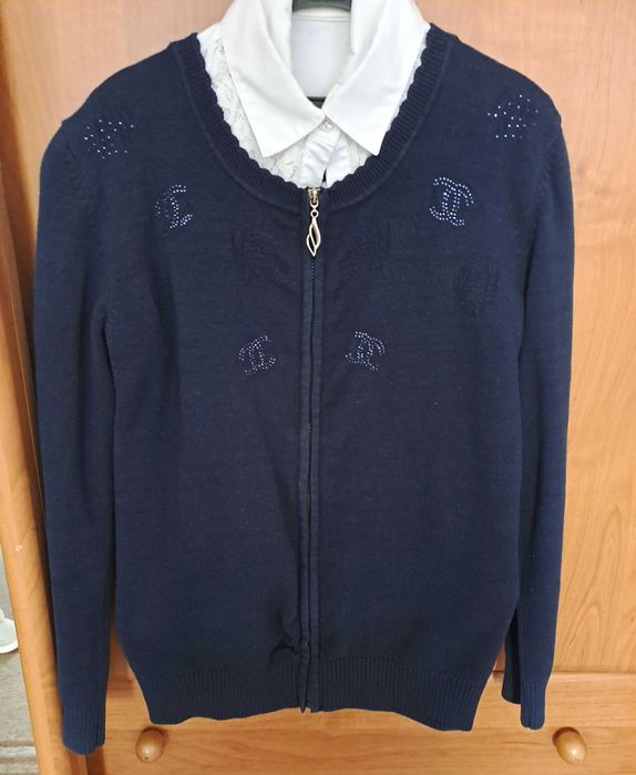 Школьный сарафан, блузки,  юбки