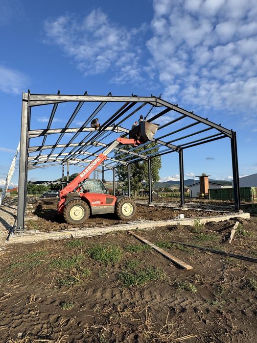 Vând hala metalica 15x30x5