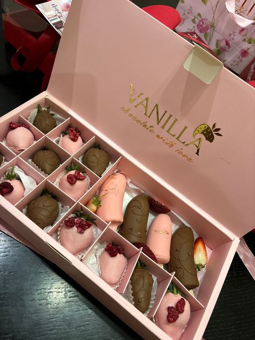 клубника в шоколаде