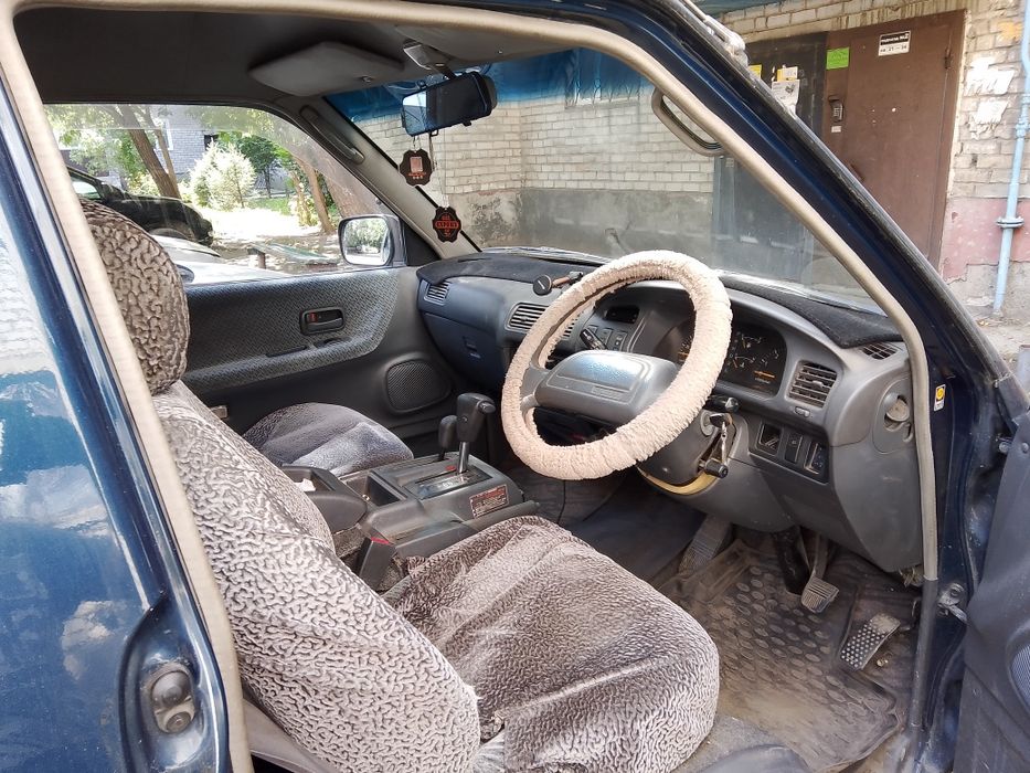 Продам Минивен хороший