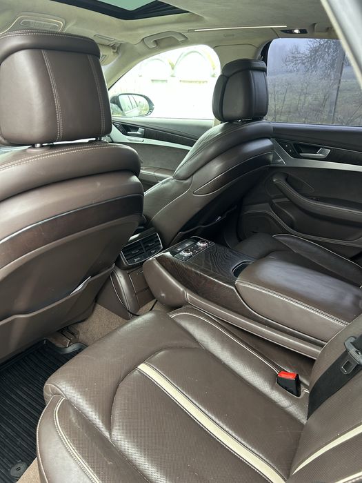 Audi A 8 Long 3.0D Quatro