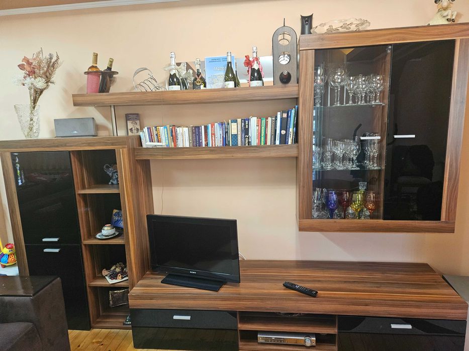 Холна секция в отлично състояние