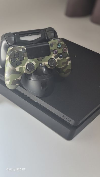 Sony Playstation 4 slim