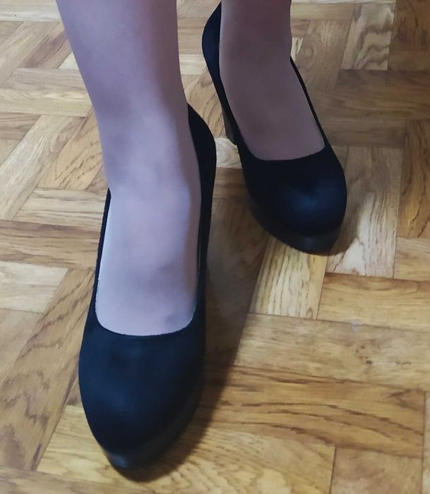 Женская обувь (37-38р)