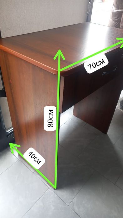 Продам стол лдсп