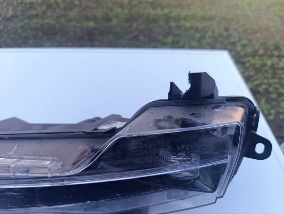 Оригиналне ляв халоген за TESLA 3 Led